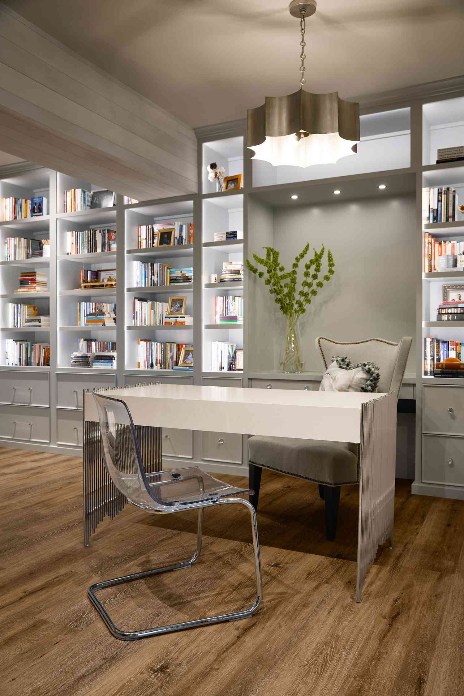 bureau gris