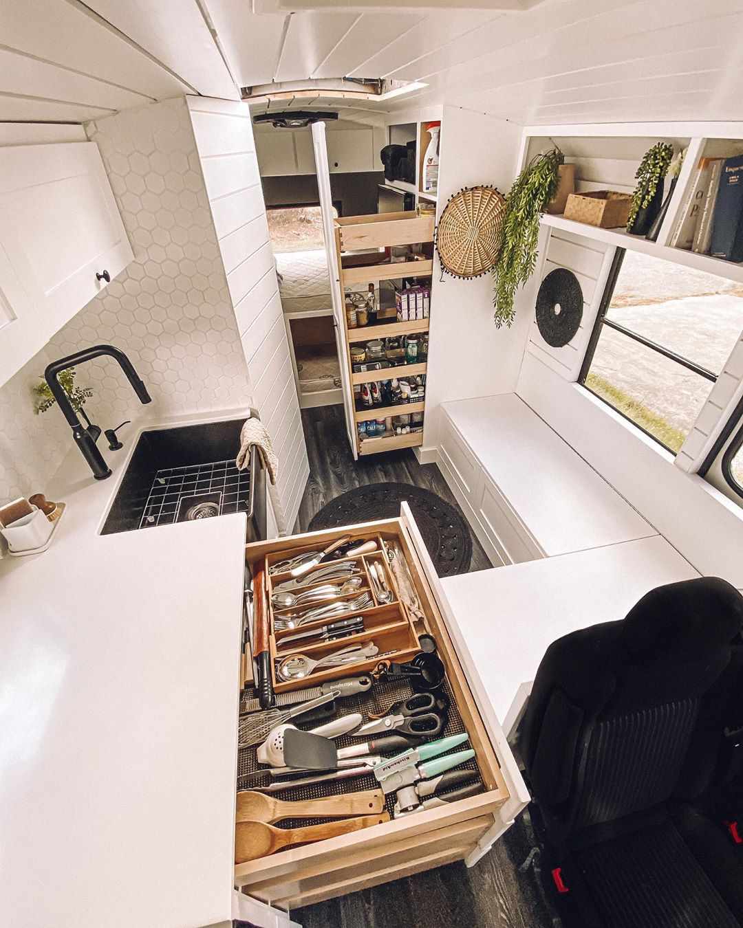 Un bus transformé en maison