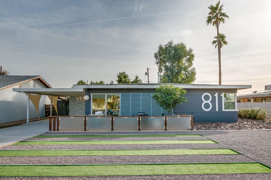 Ranch moderne du milieu du siècle à Palm Springs