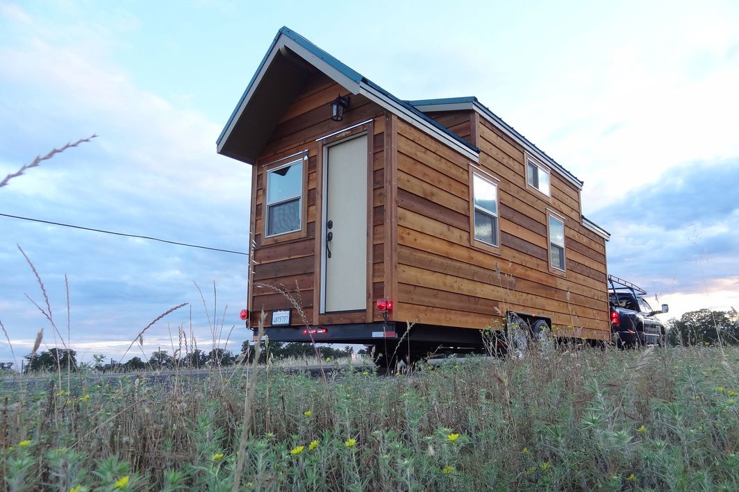 petite cabane sur roues