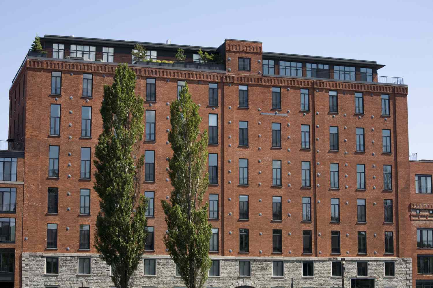 Conversion d'un entrepôt en loft à Montréal