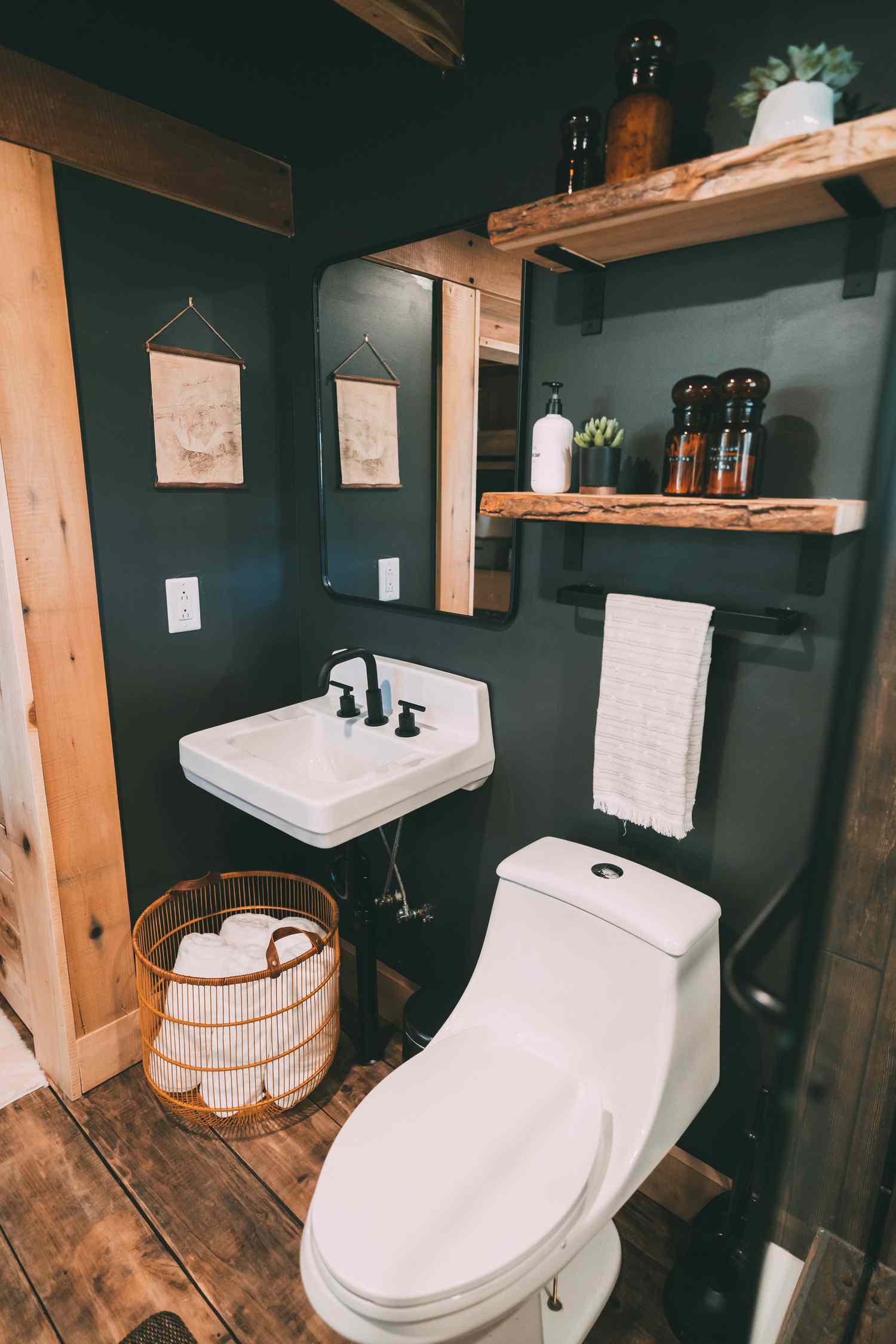 salle de bain d'une tiny house