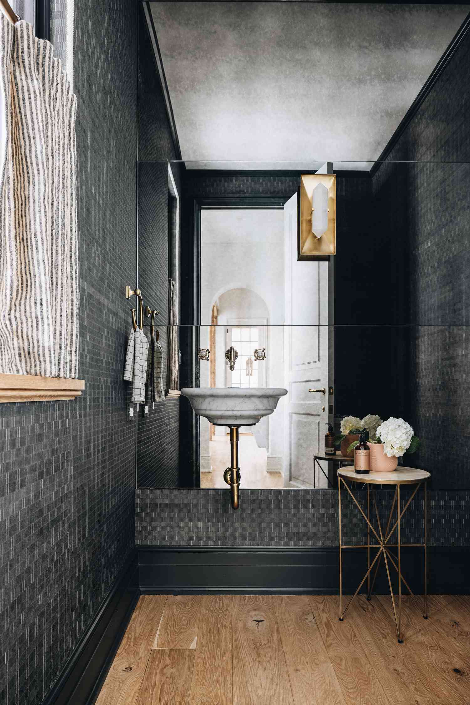 Mur de miroirs
