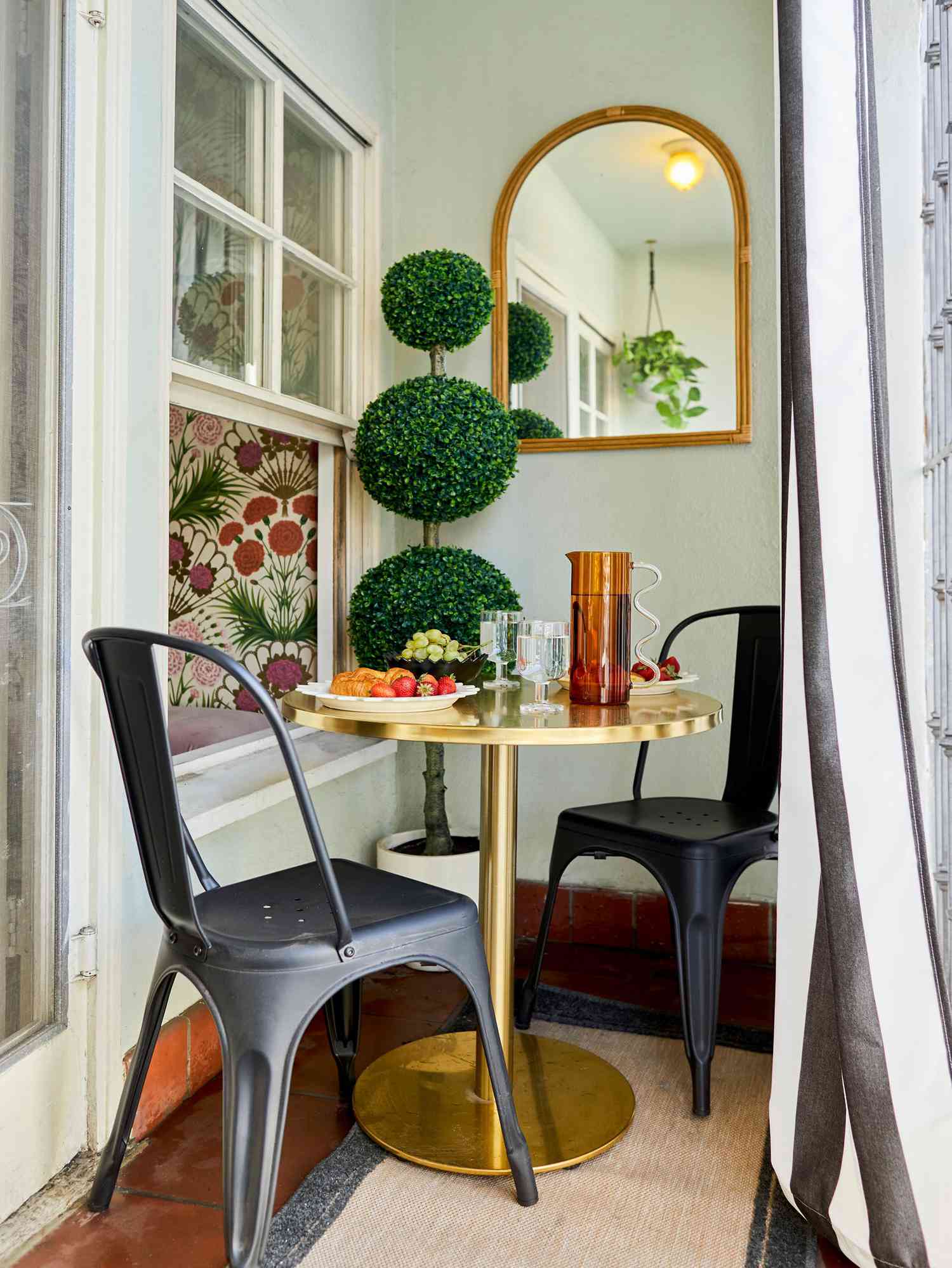 petit balcon moderne et mignon