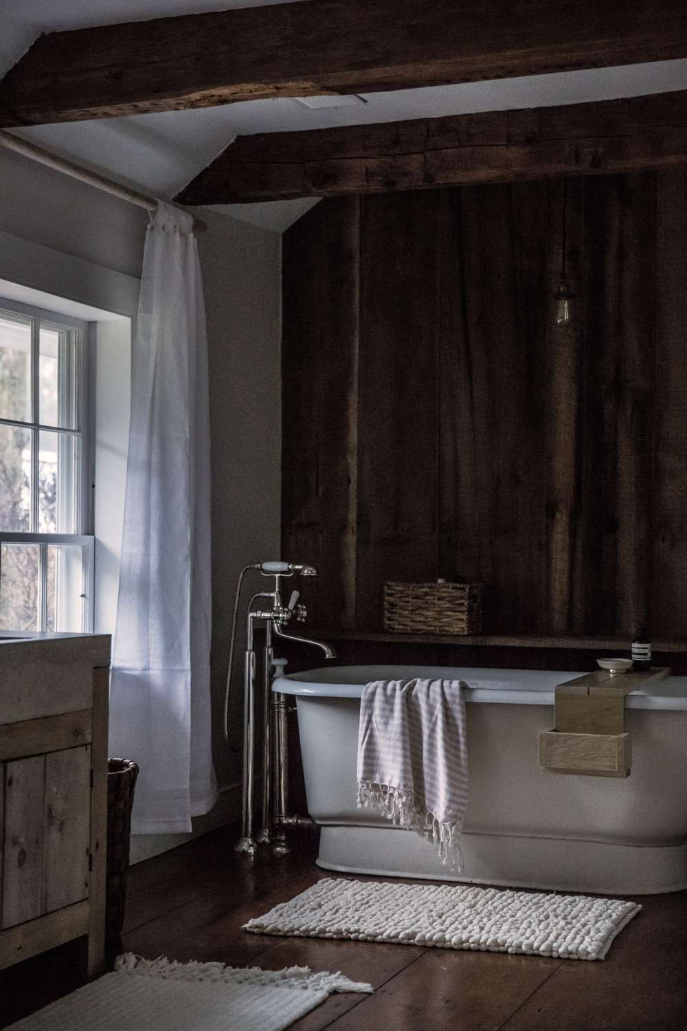 Salle de bain moderne à la ferme