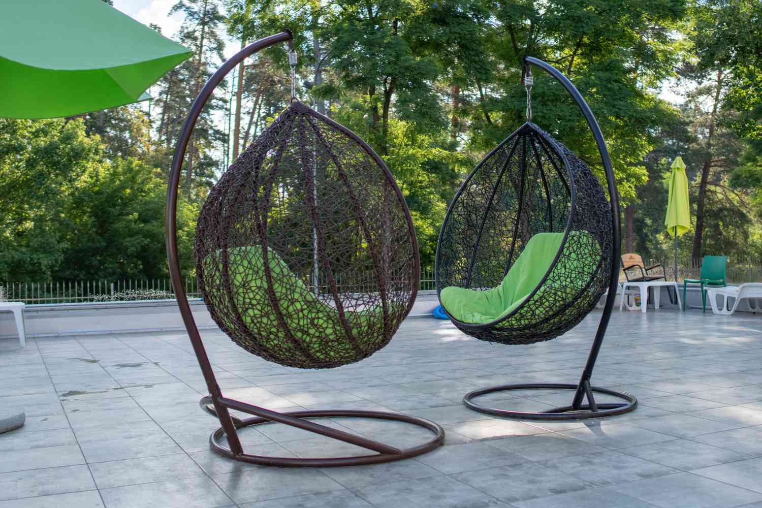 chaise à œufs suspendue