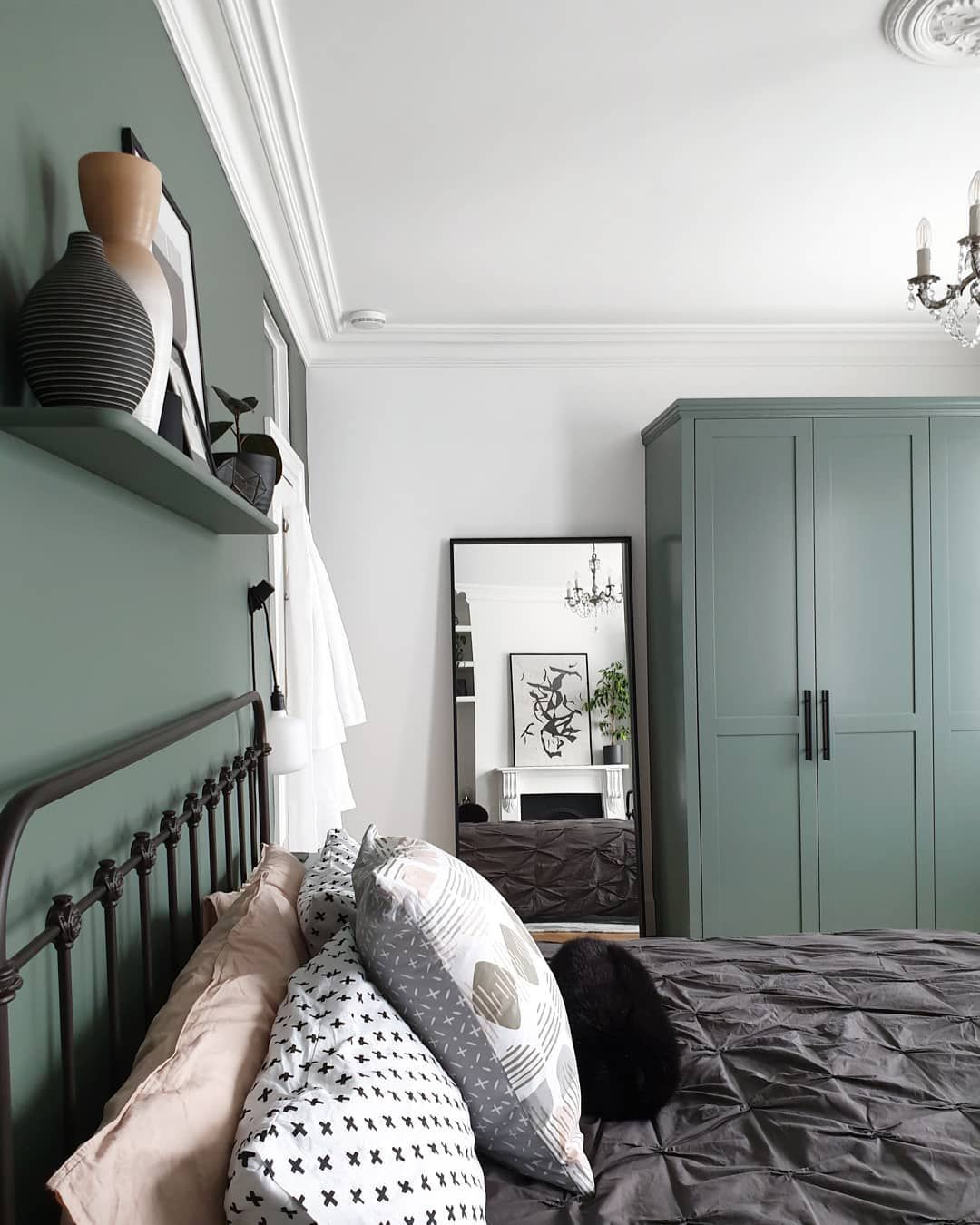 armoires vert sauge