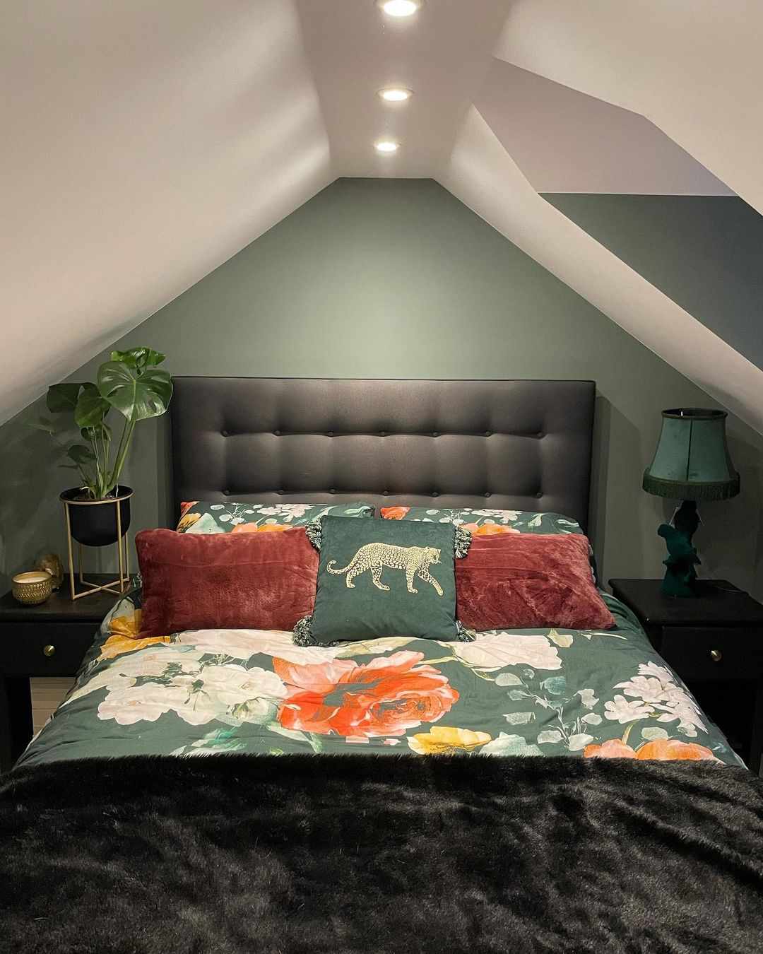 chambre à coucher en forme de cabane