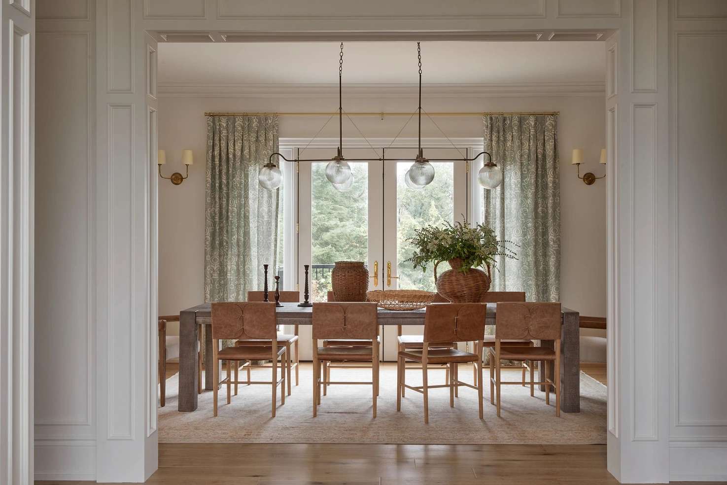 salle à manger lumineuse