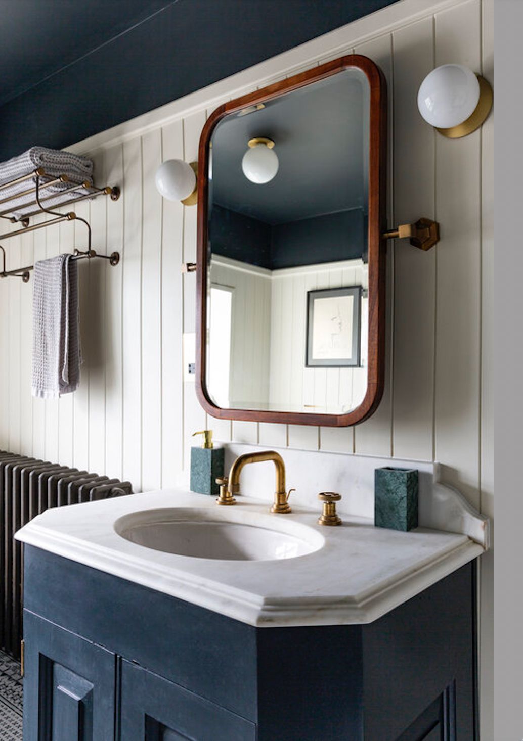 porte-serviettes de salle de bain art déco