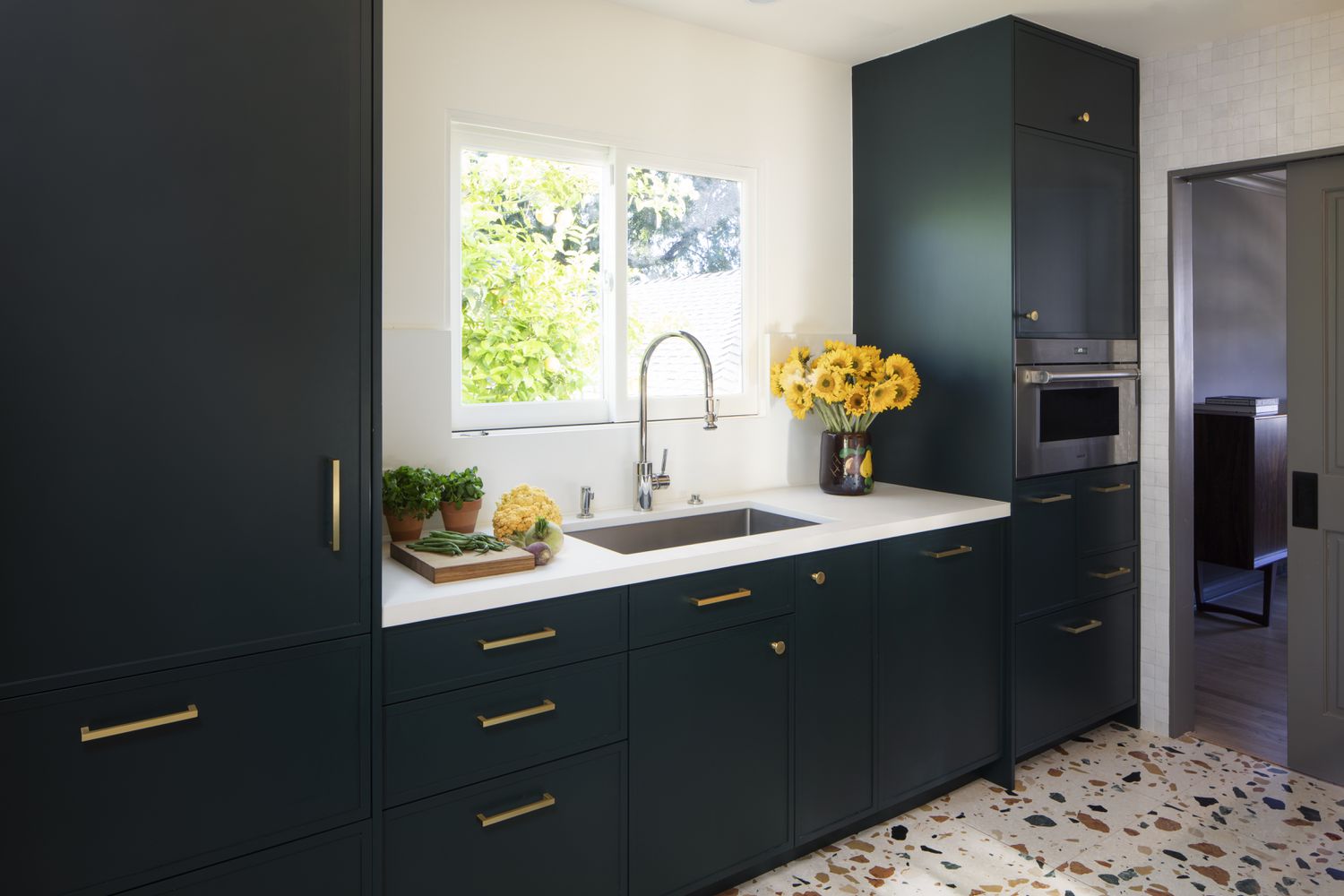 armoires de cuisine vert foncé