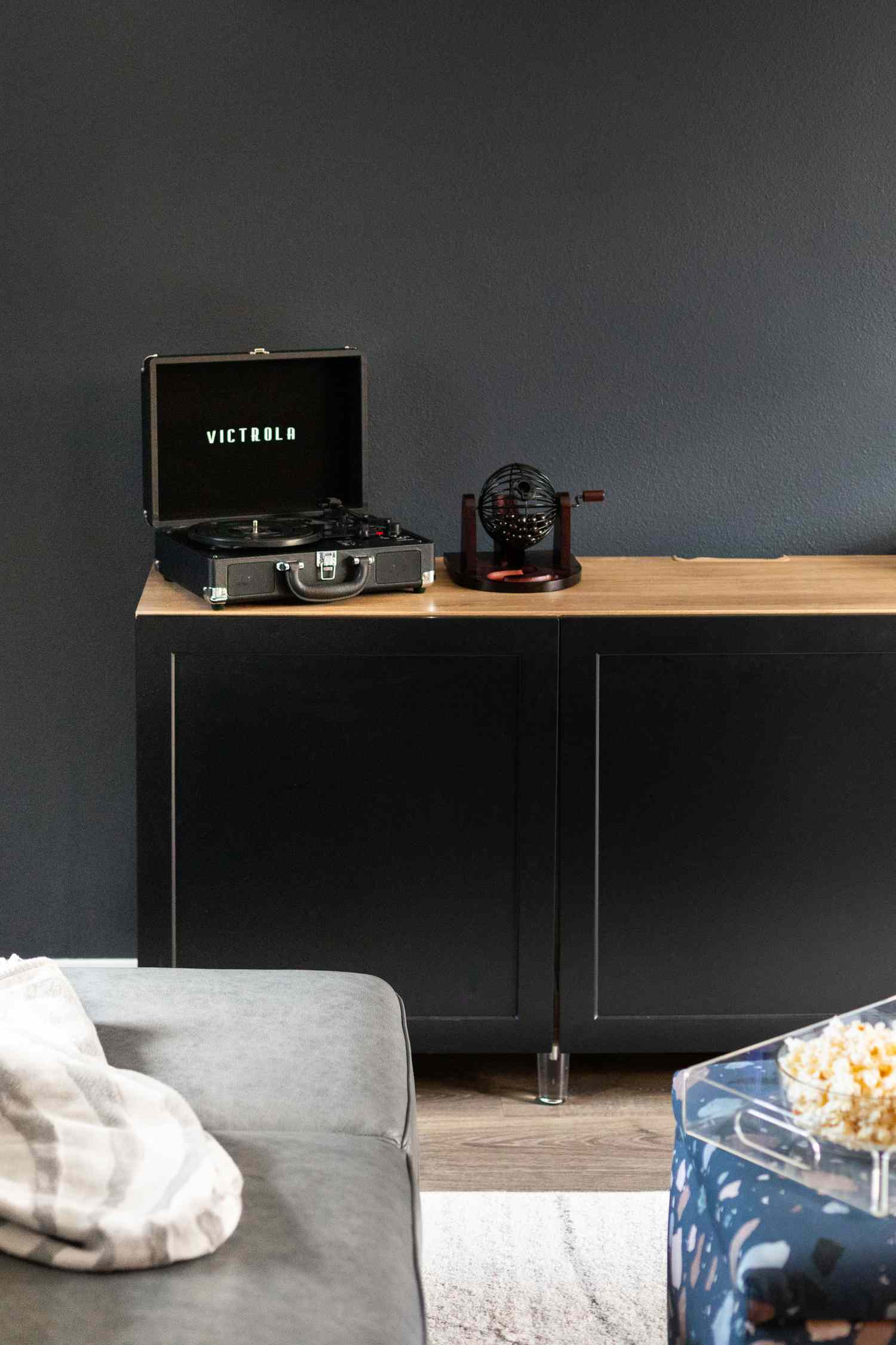 meuble multimédia IKEA Shaker noir