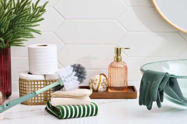 Conseils pour nettoyer la salle de bain pour les invités des vacances