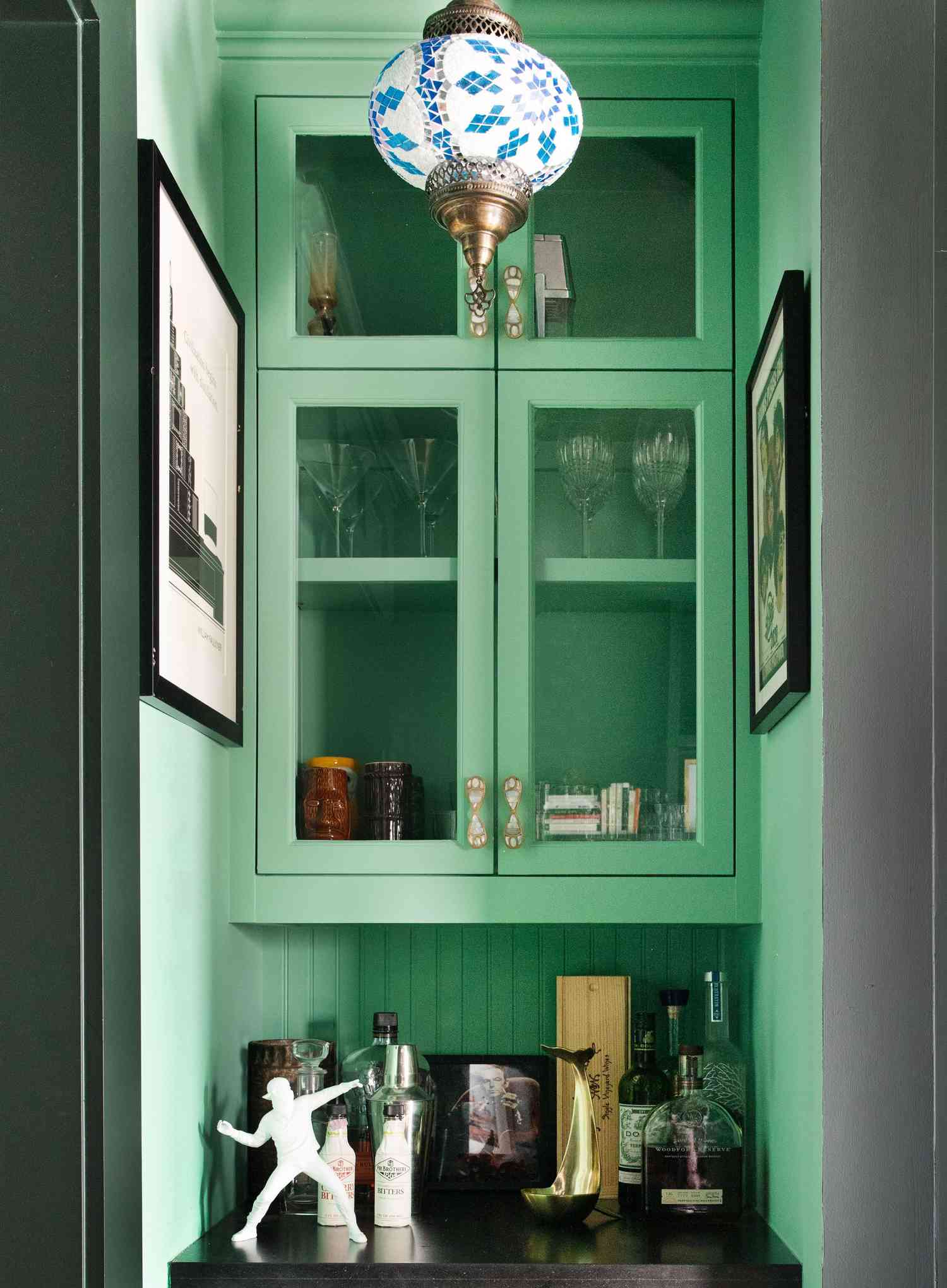 bar de luxe encastré vert sauge
