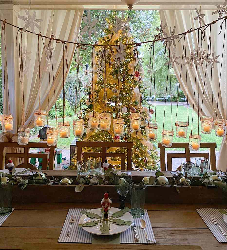 idées de décoration pour le porche en extérieur à l'occasion de Noël