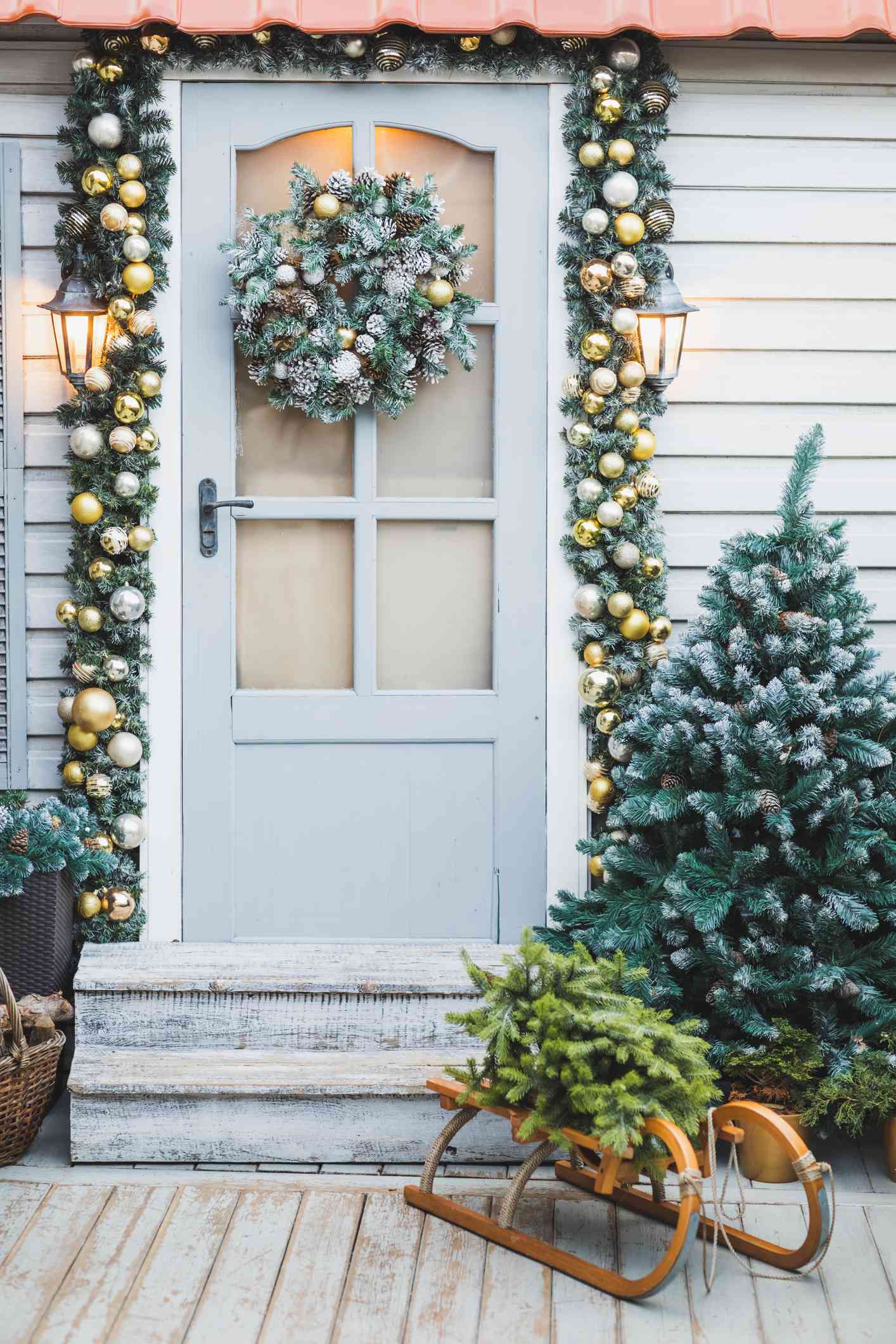 idées de décoration de guirlandes de Noël pour l'extérieur