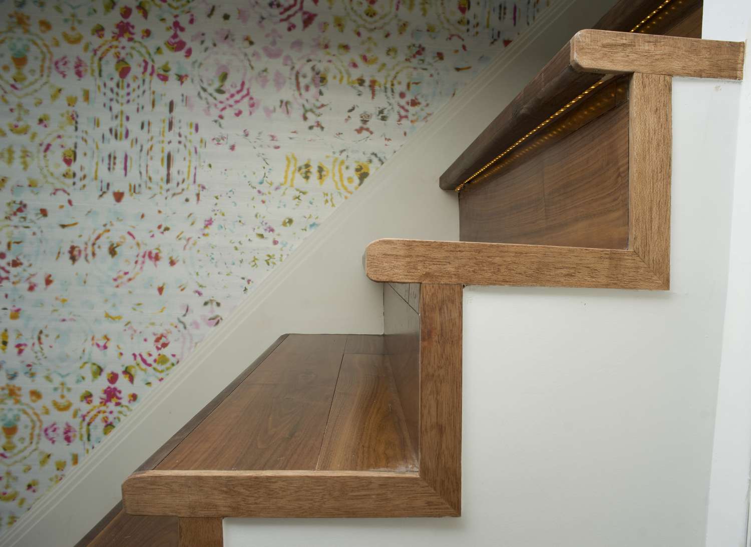 Papier peint sur les escaliers