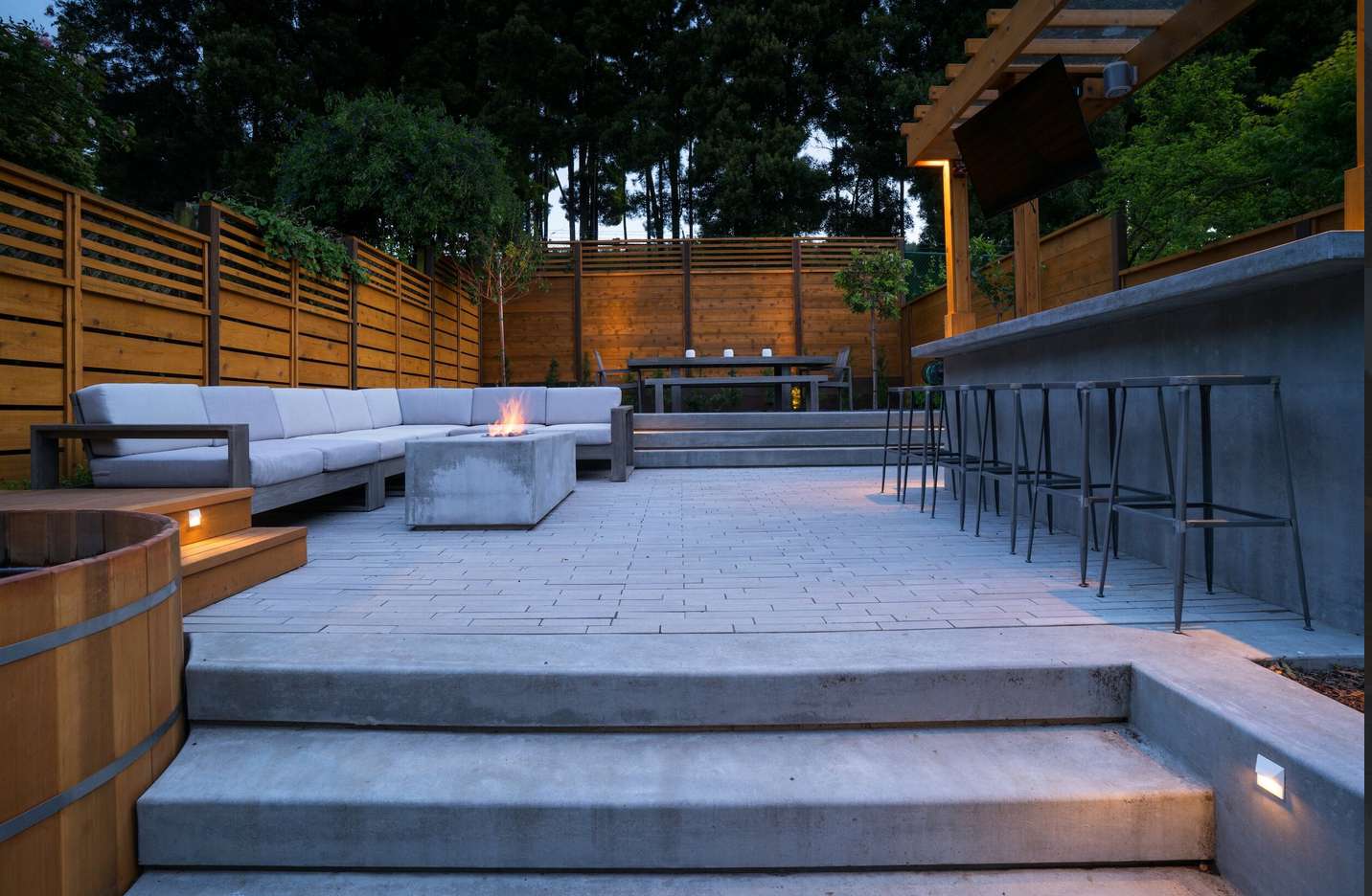 idées de bar contemporain pour l'extérieur