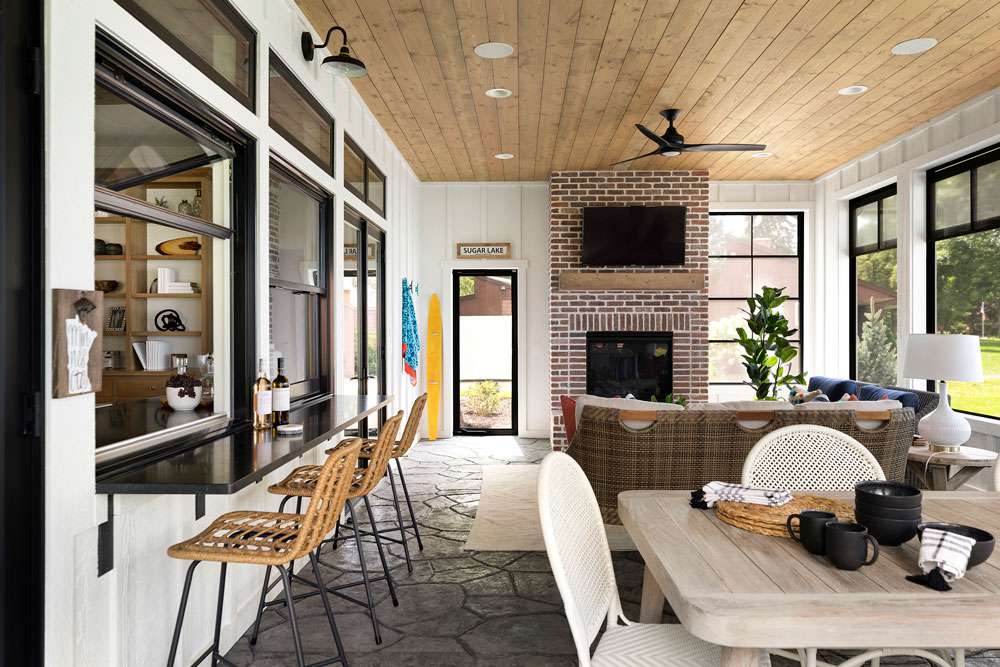 screen porch outdoor bar