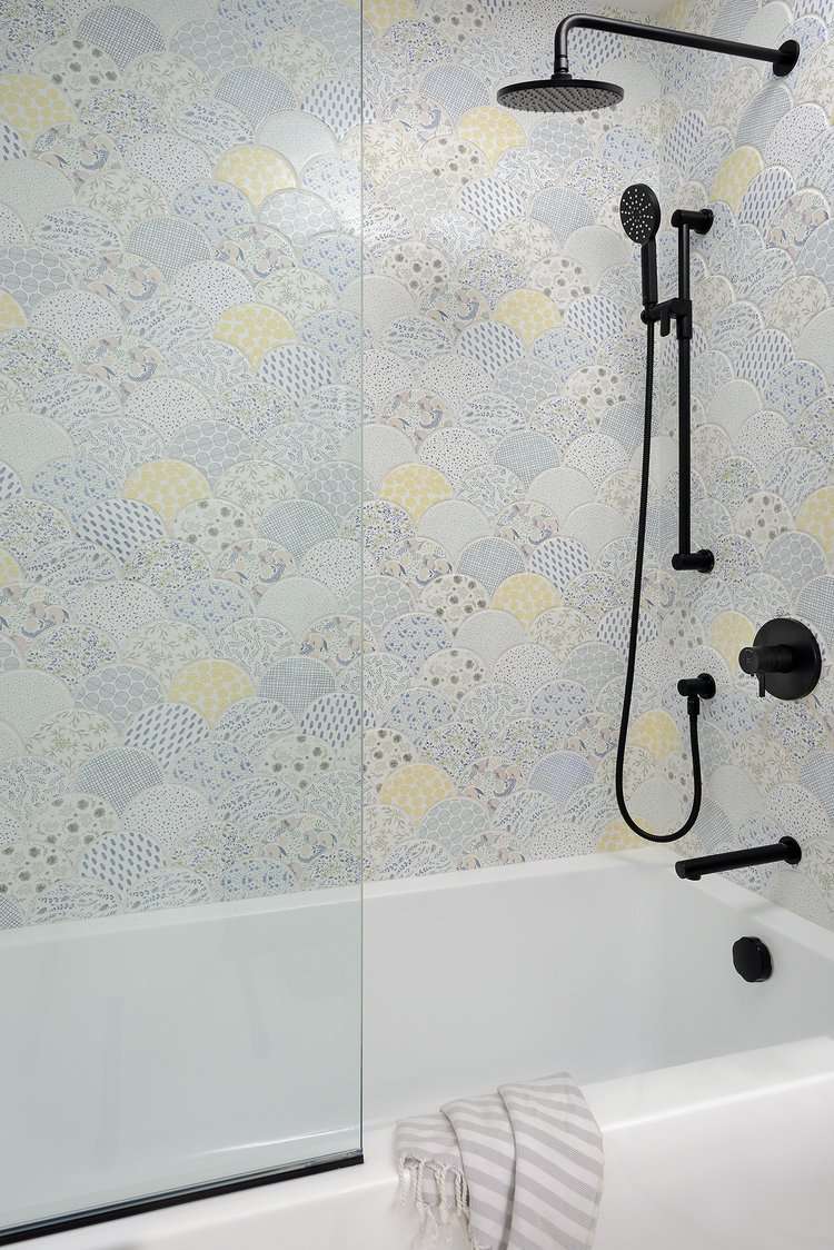 Idées de carreaux de baignoire en patchwork