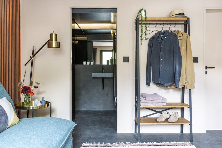 idées d'aménagement de canapés-lits pour petites chambres à coucher