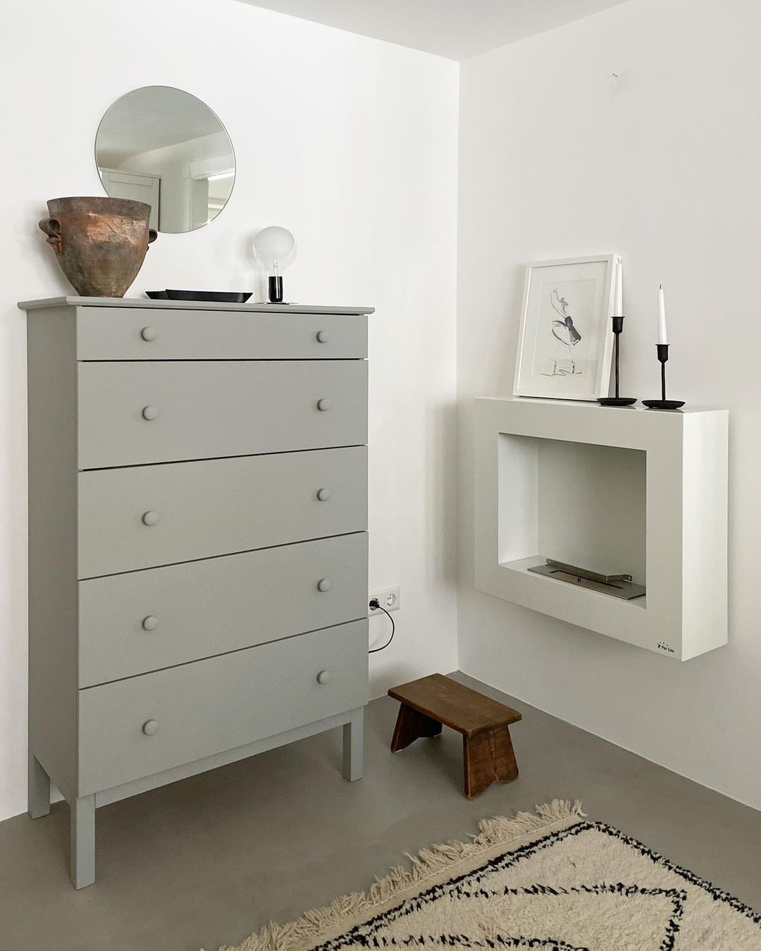 Commode minimaliste Tarva hack