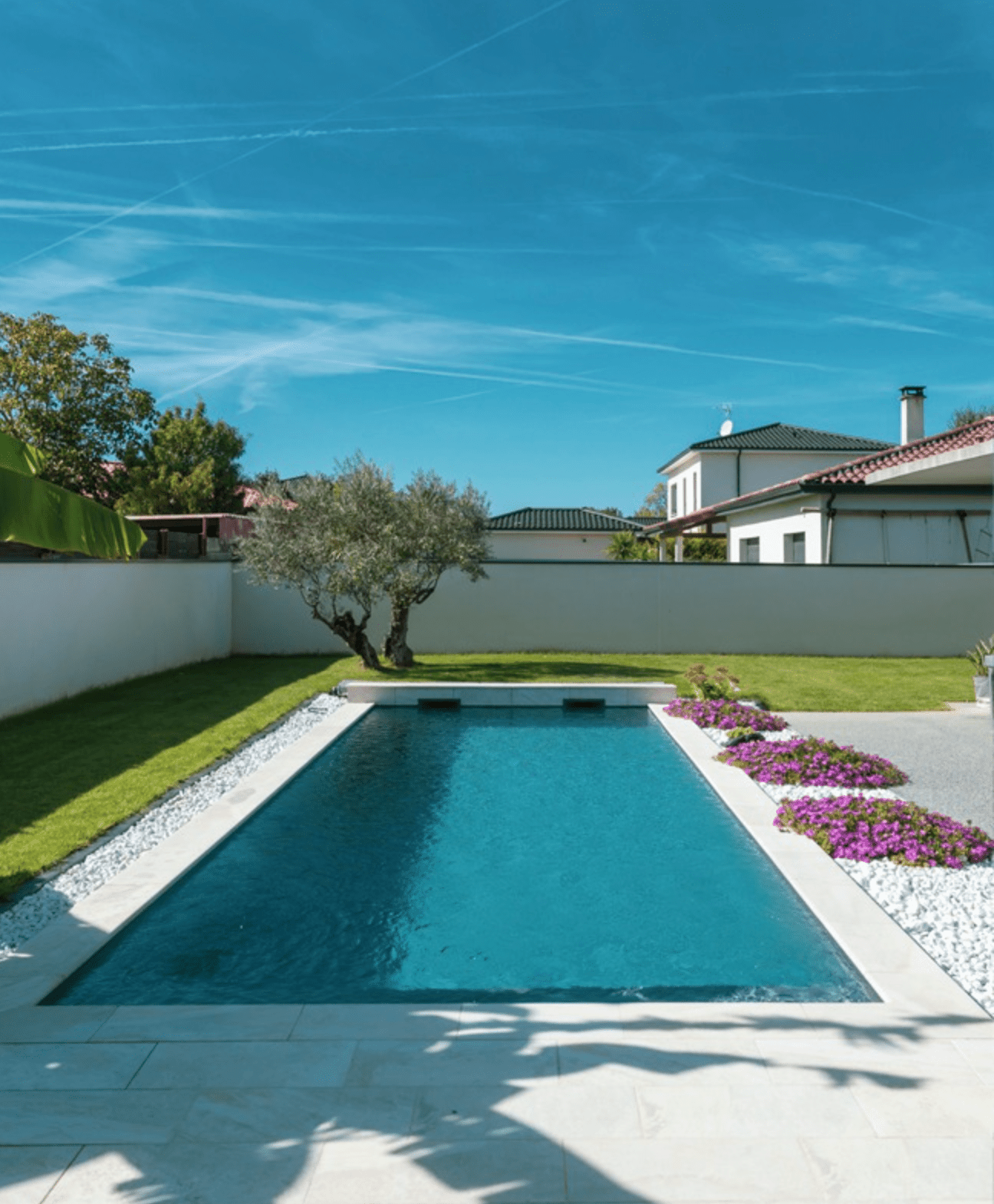 Clôture pour ombrager la piscine