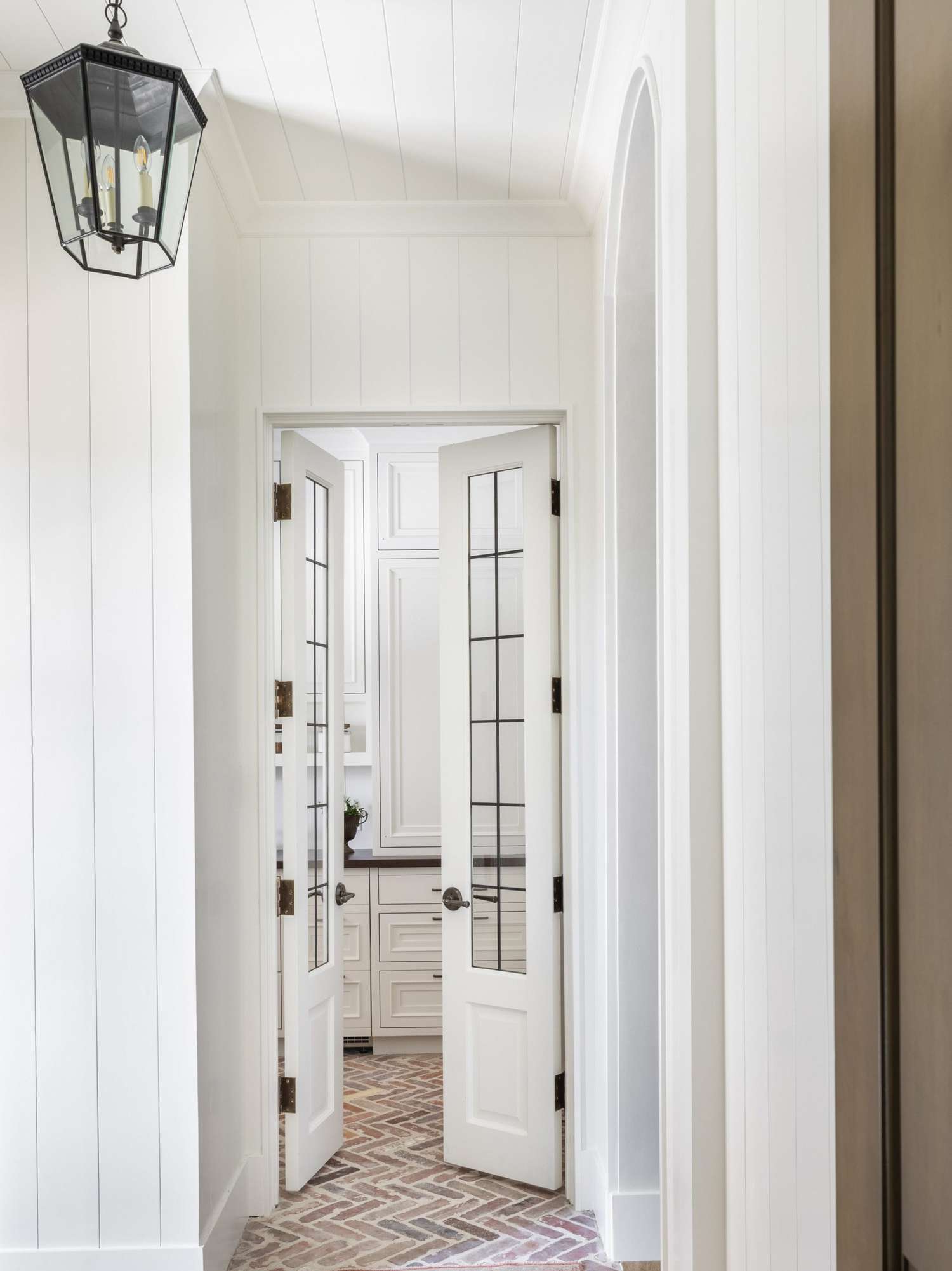 idées d'ajout d'un office de maître d'hôtel
