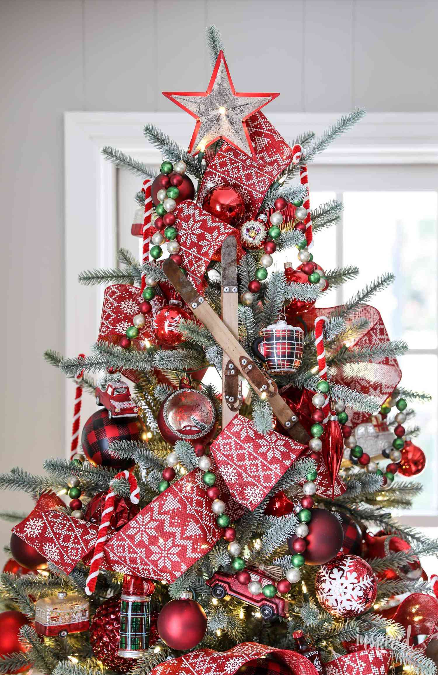 Ruban de Noël scandinave