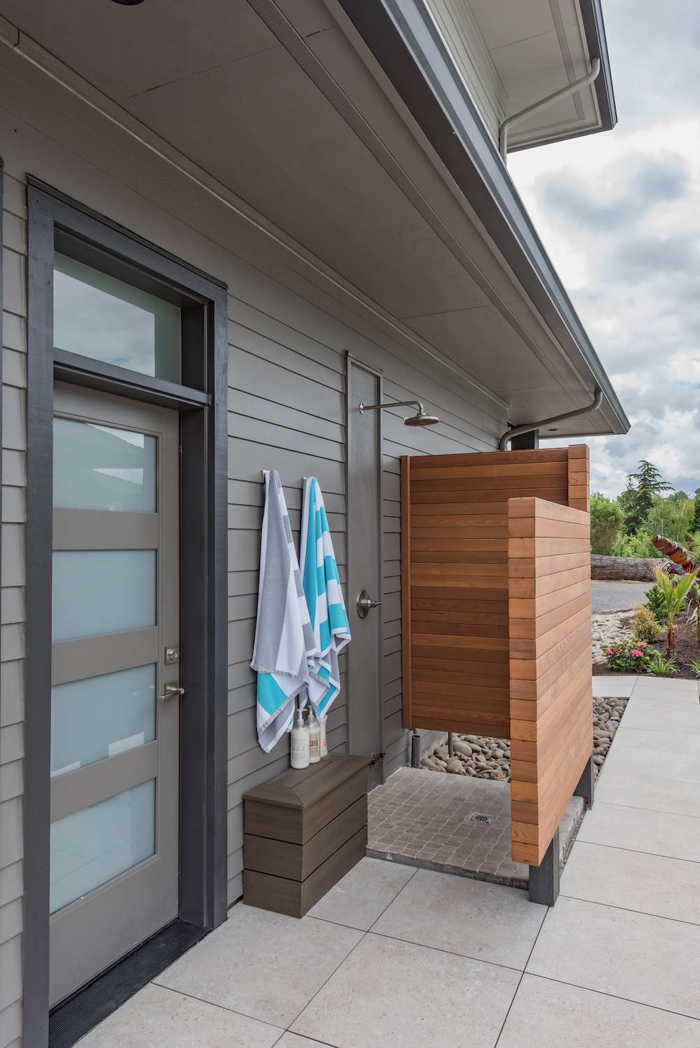 couleurs grises modernes pour l'extérieur des maisons