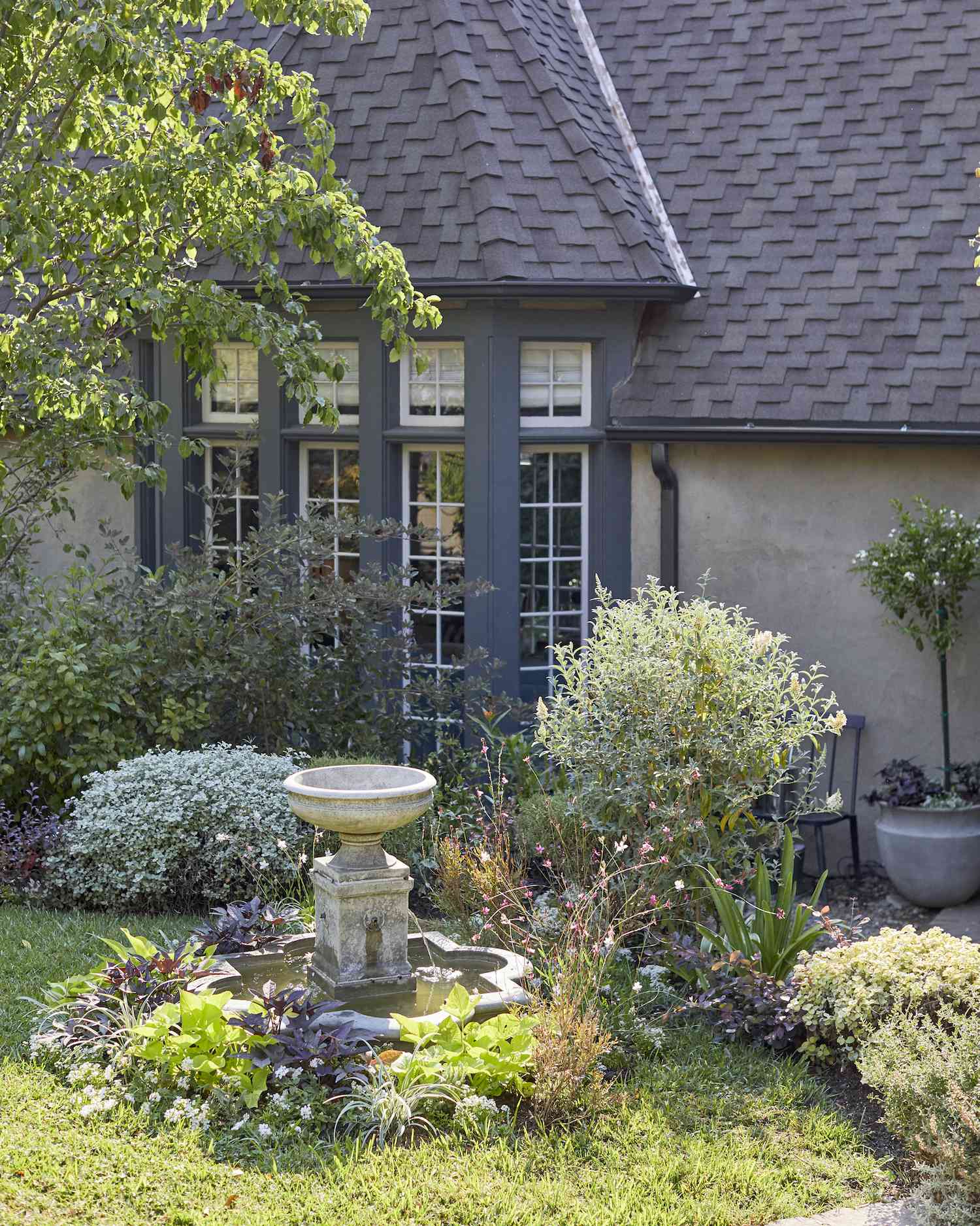 couleurs de maison moderne gris ton sur ton pour l'extérieur