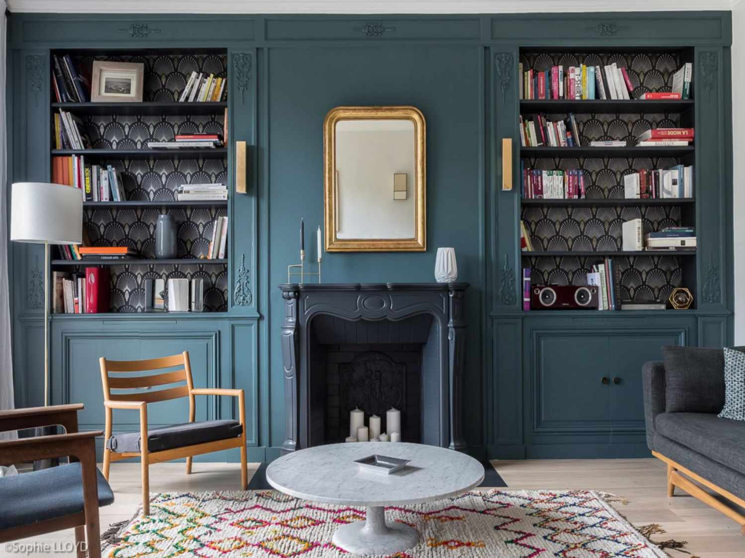 mur d'accent élégant avec cheminée