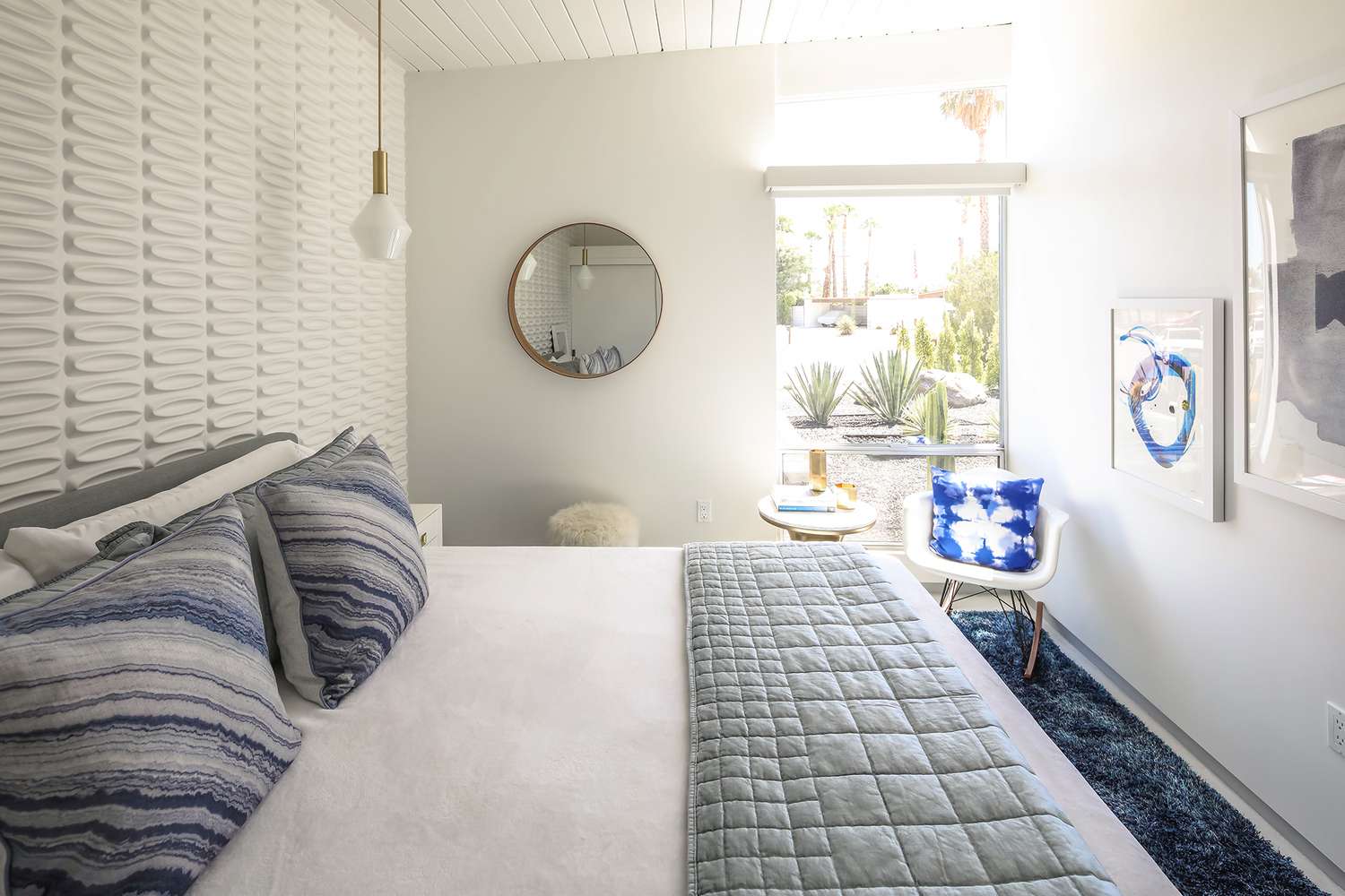 idées d'agencement de chambre rectangulaire petite