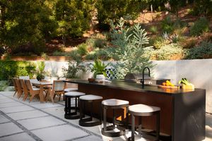 Bobby Berk Trex Outdoor Kitchens