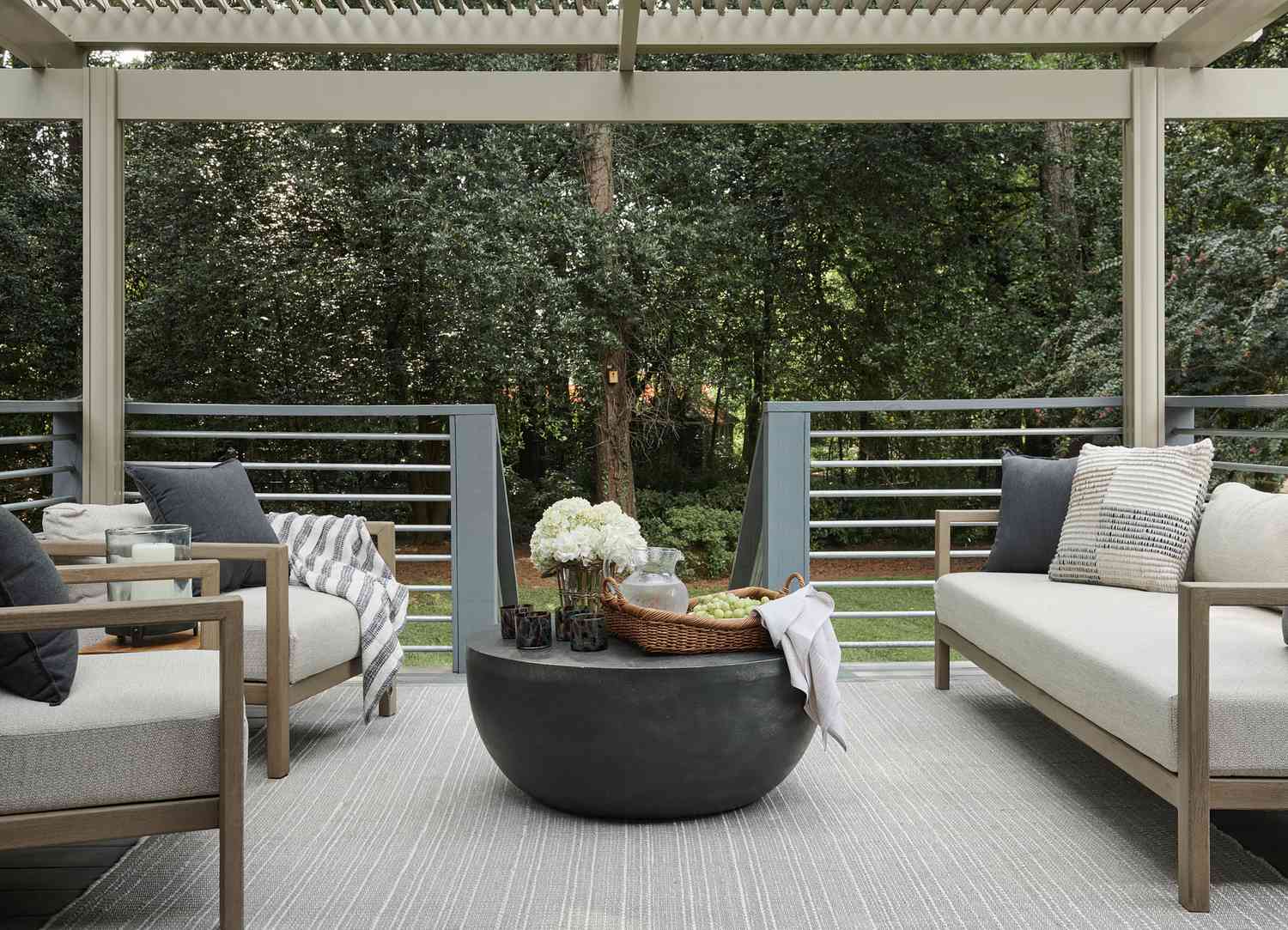 terrasse magnifiquement conçue