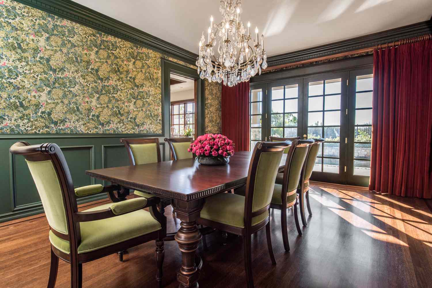 couleurs de peinture vert foncé relaxantes