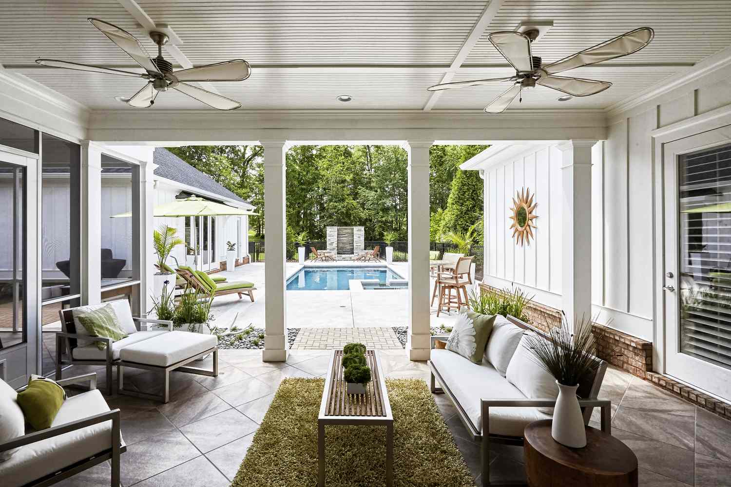 Pool house