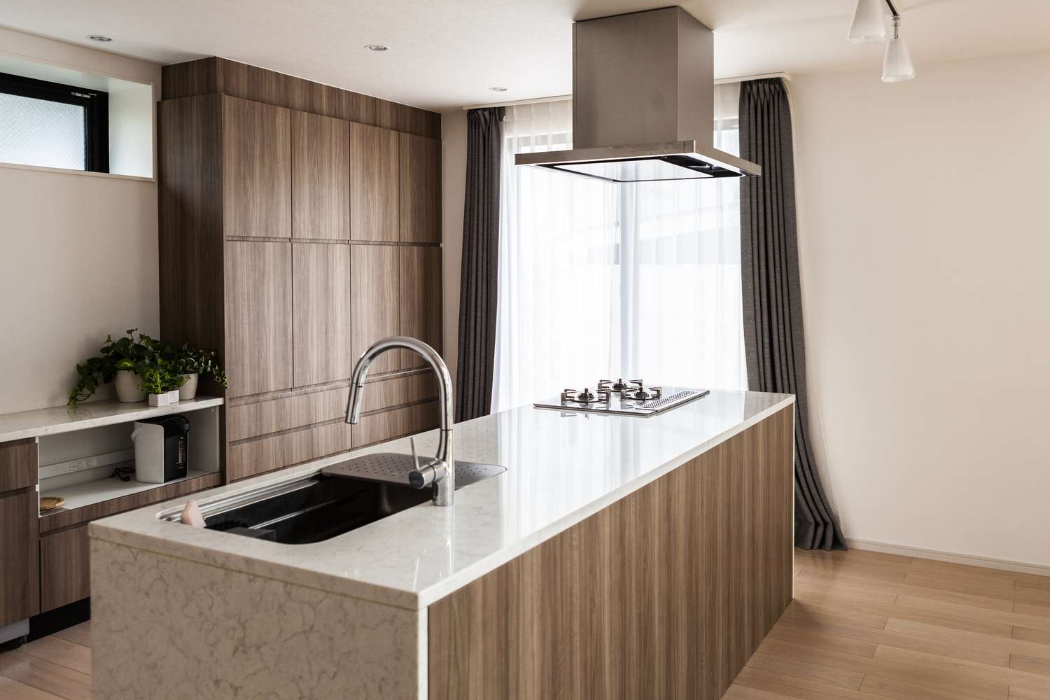 Kitchen island with sink
