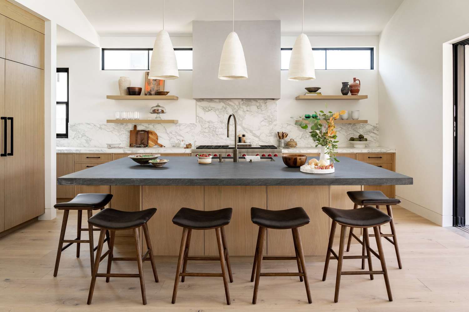 how to choose a paint color