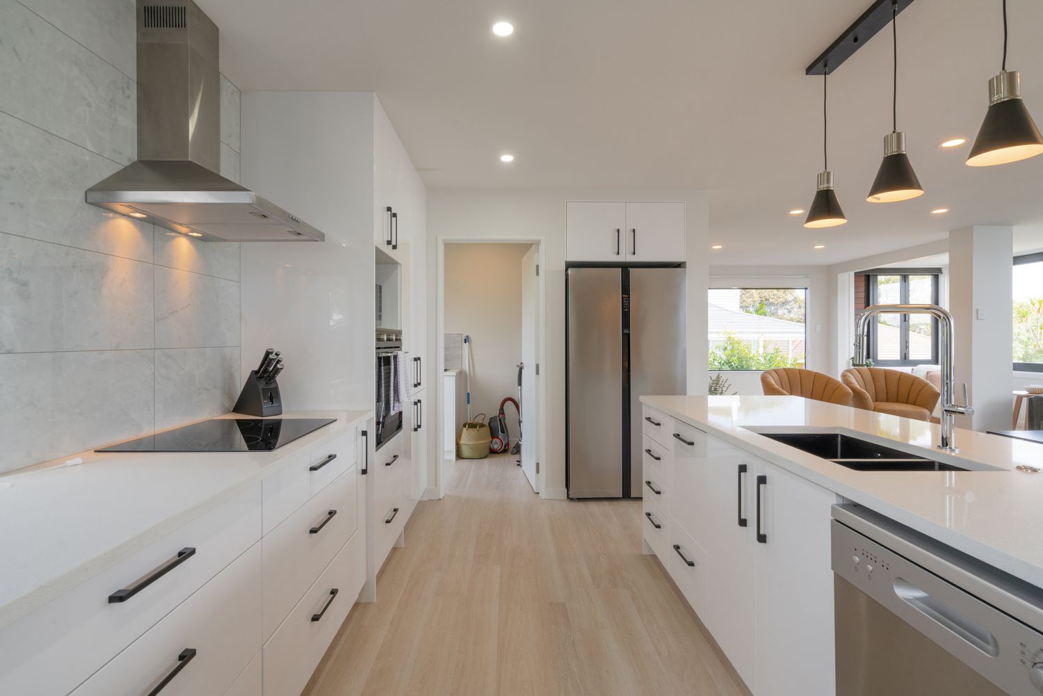 cuisine tout en blanc