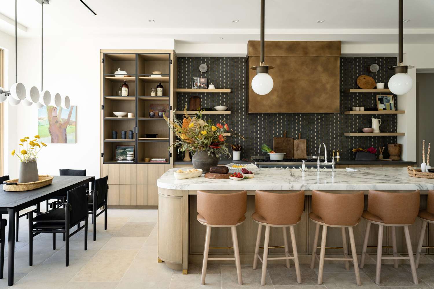 Laura Brophy open and exposed kitchen shelves